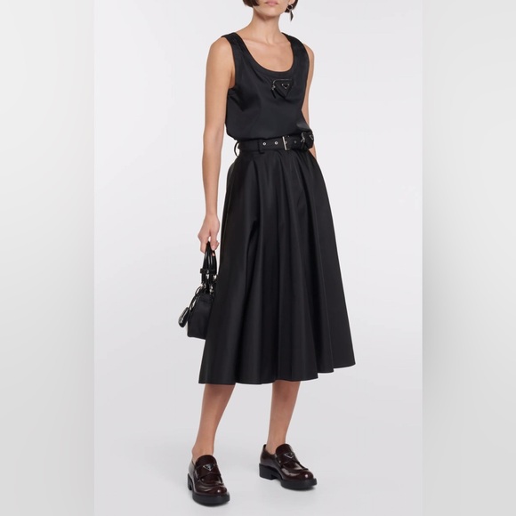 Prada Logo Plaque Slip-On Cordova Chocolate Brushed Leather Loafers (Ultralux) - Picture 10 of 10